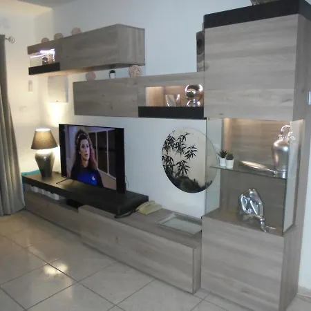70 Las Brisas Apartment